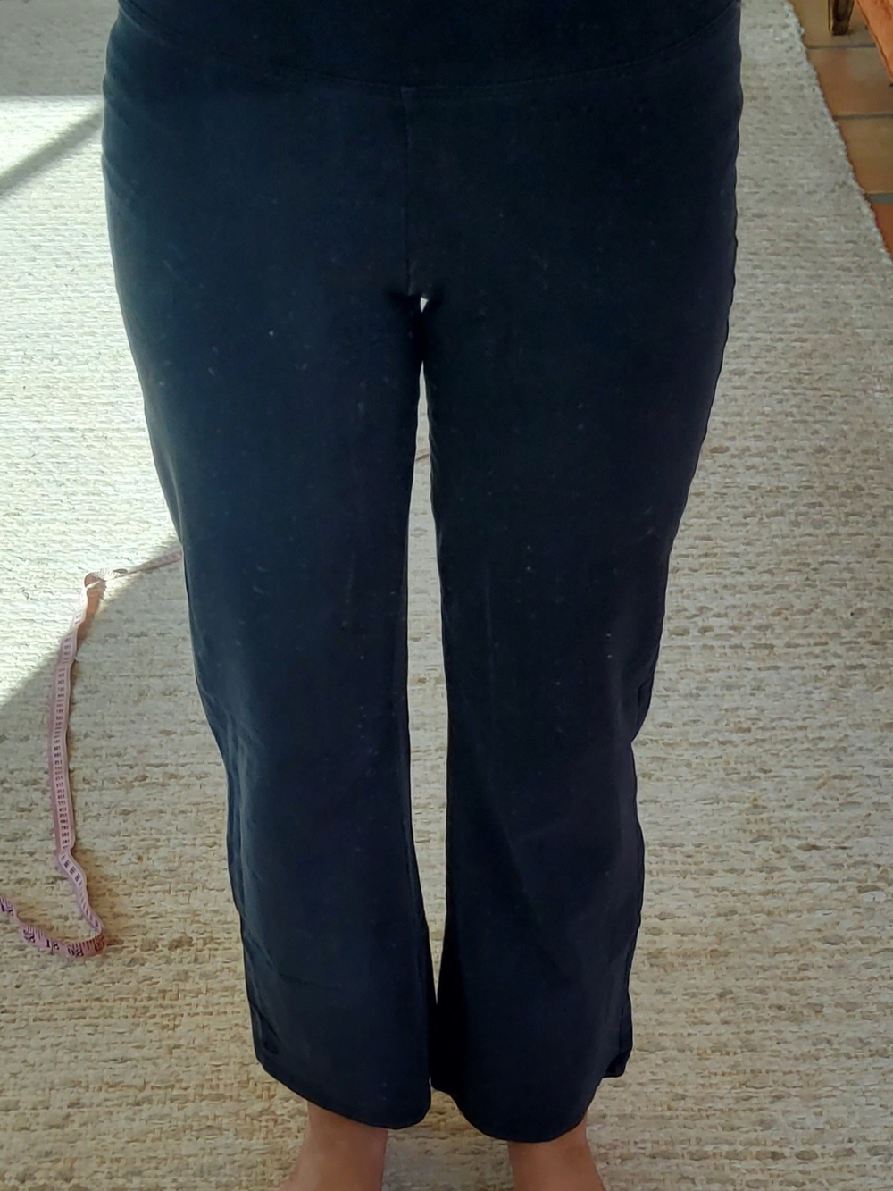 Black Women’s Straight-Leg Jeans